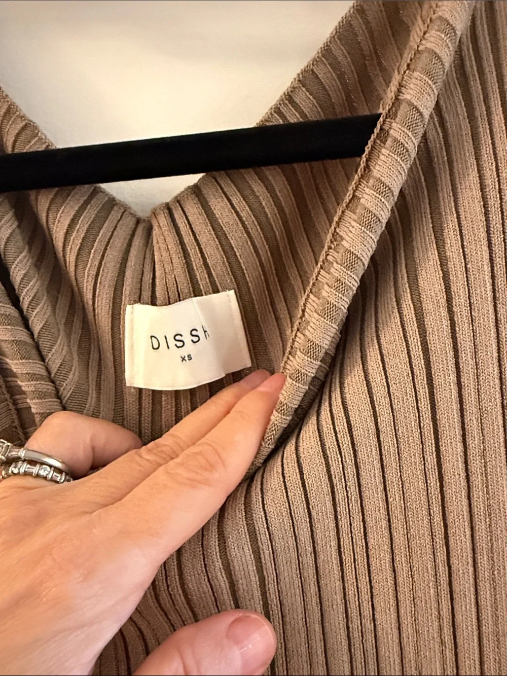 DISSH sleek sleeveless